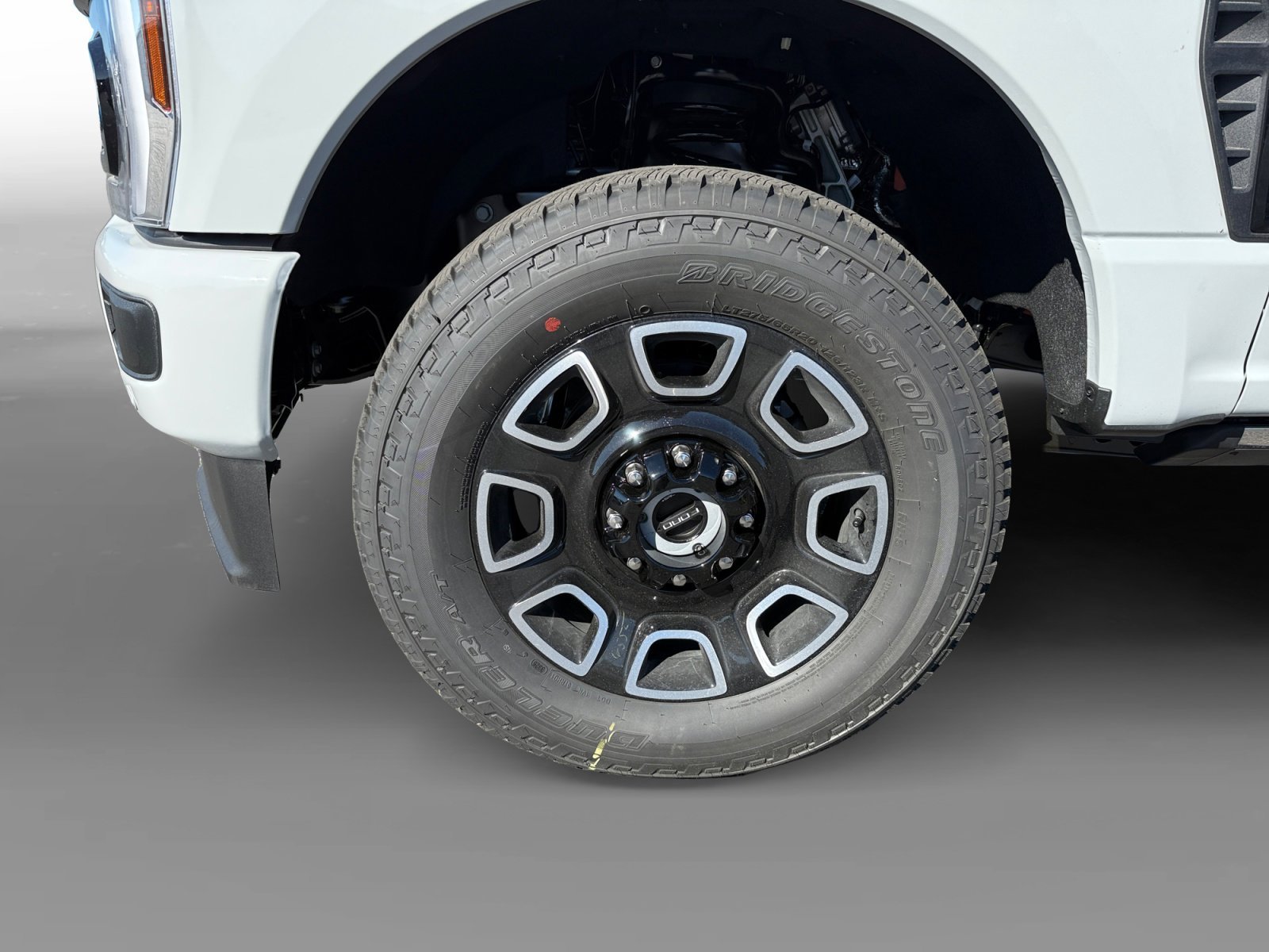 New 2026 Avalanche Ford Platinum image 9