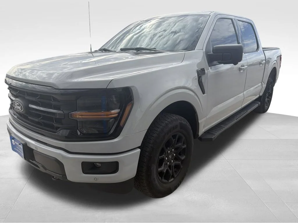 Used 2024 White Ford XLT image 8