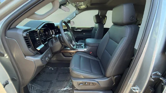 Used 2026 Gray Chevrolet LT Trail Boss image 19