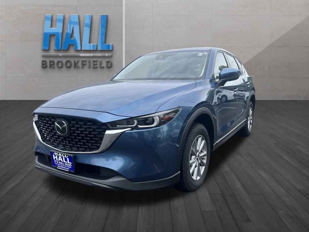 2023 Mazda CX-5 S Select Package Auto AWD's photo