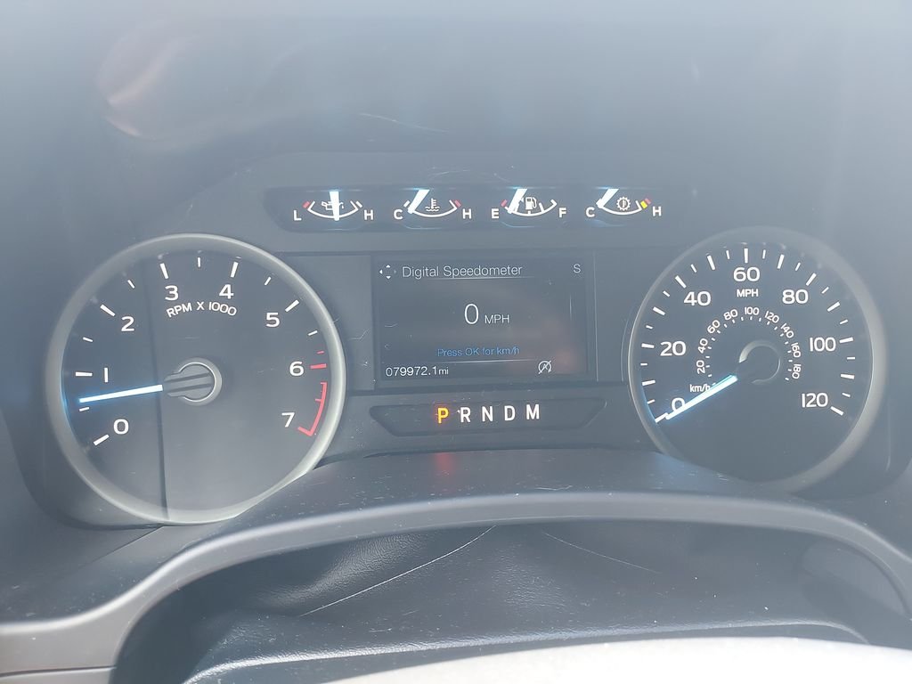 Used 2020 Red Ford XLT image 18