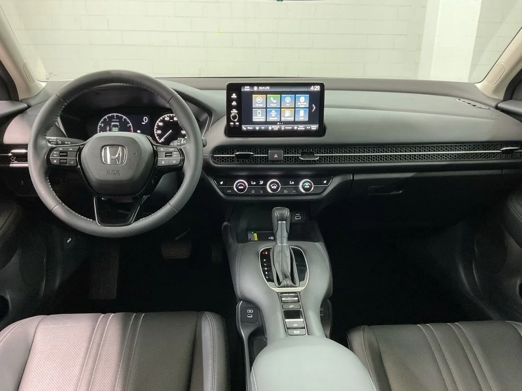 Used 2024 Platinum White Pearl Honda EX-L image 6