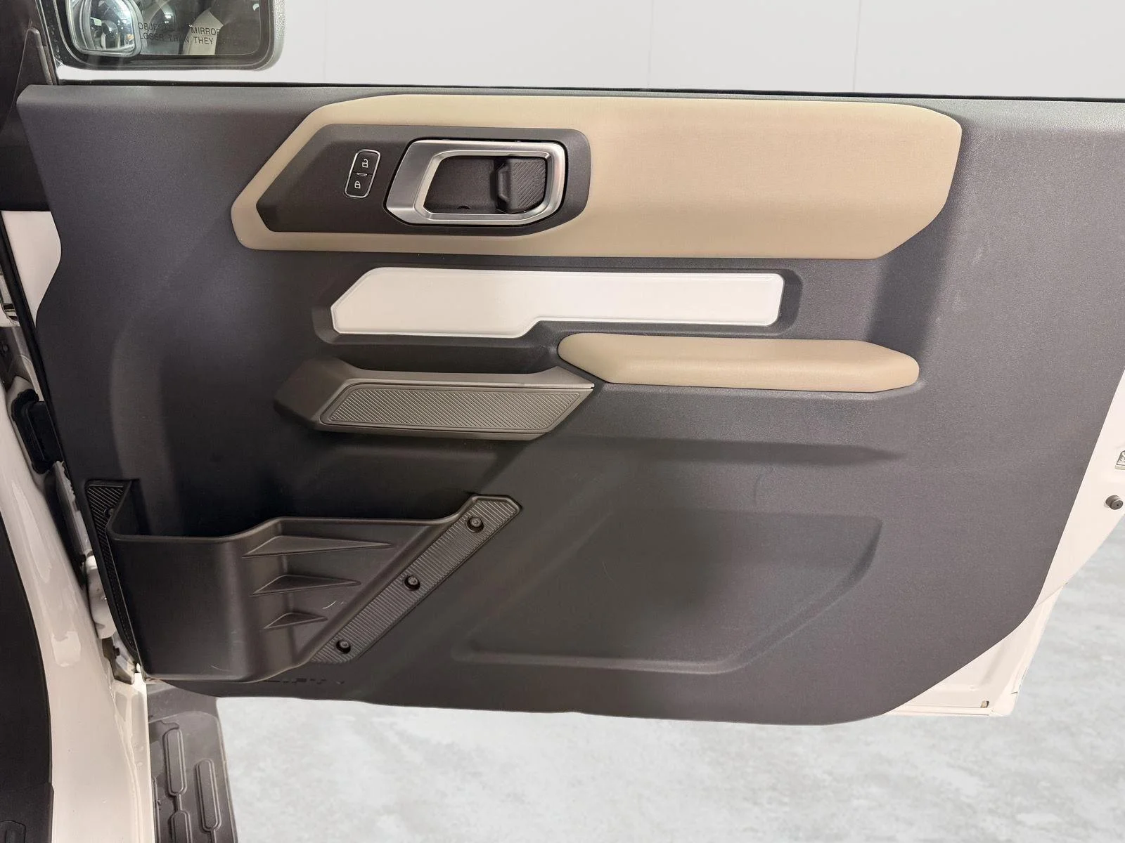 Used 2023 Oxford White Ford Wildtrak Advanced image 19
