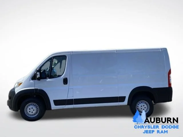 Used 2025 White Ram Base image 4