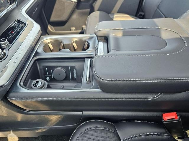 New 2027 Agate Black Metallic Ford MAX Platinum image 68