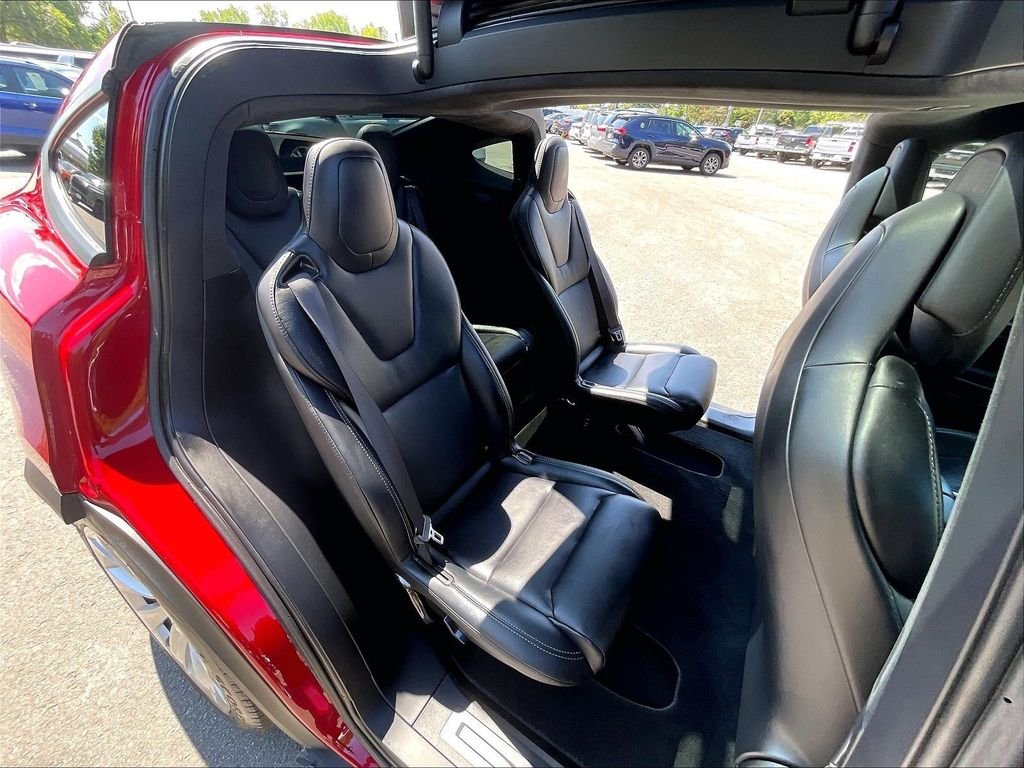 Used 2018 Red Tesla P100D image 19