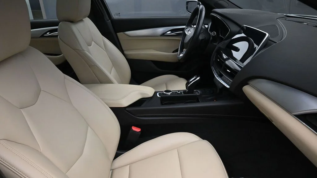 Certified Used 2023 Silver Cadillac Luxury image 4