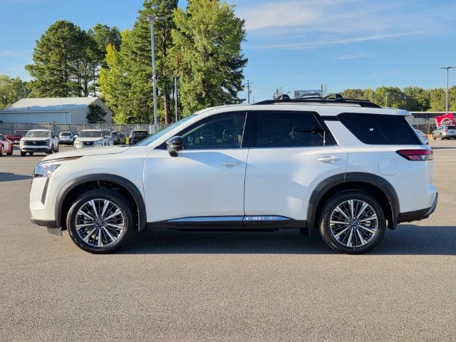 New 2026 Everest White Pearl TriCoat Nissan Platinum image 2