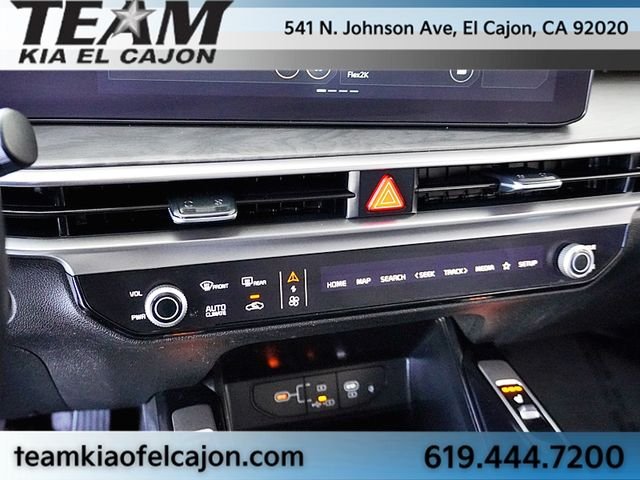 Used 2024 Black Kia X-Line EX image 31