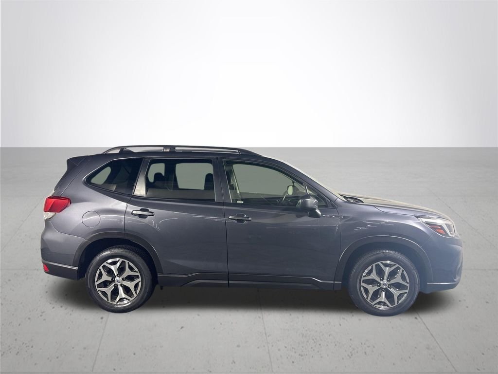 Used 2020 Gray Subaru Premium image 5