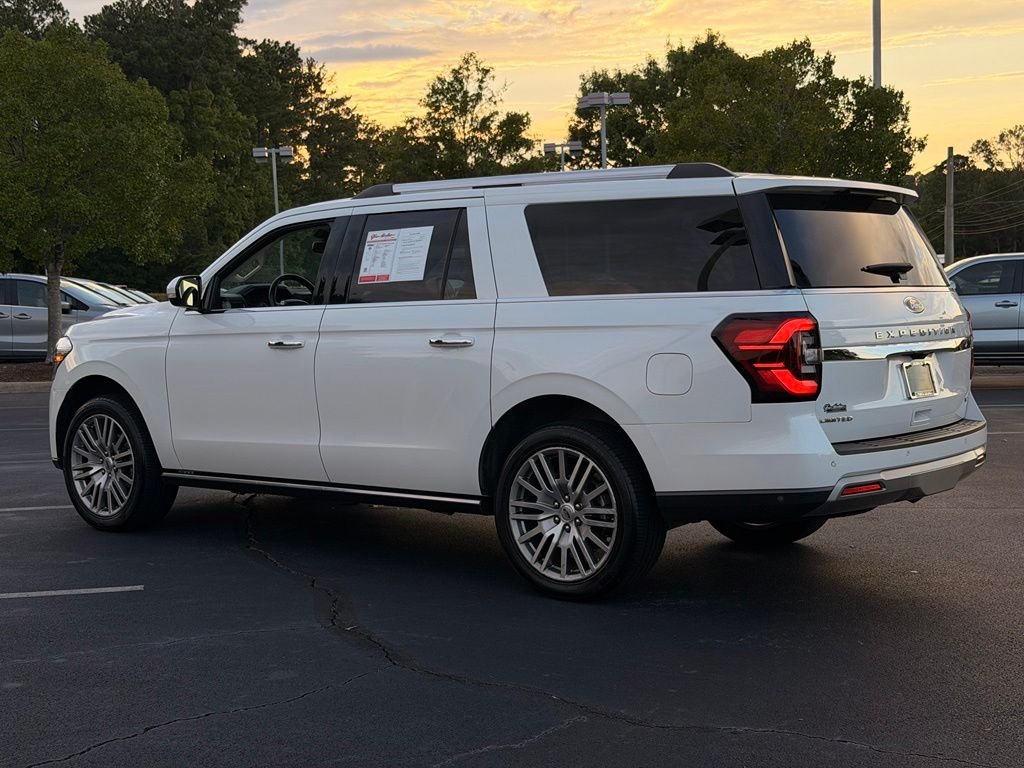 Used 2022 White Ford Limited image 12