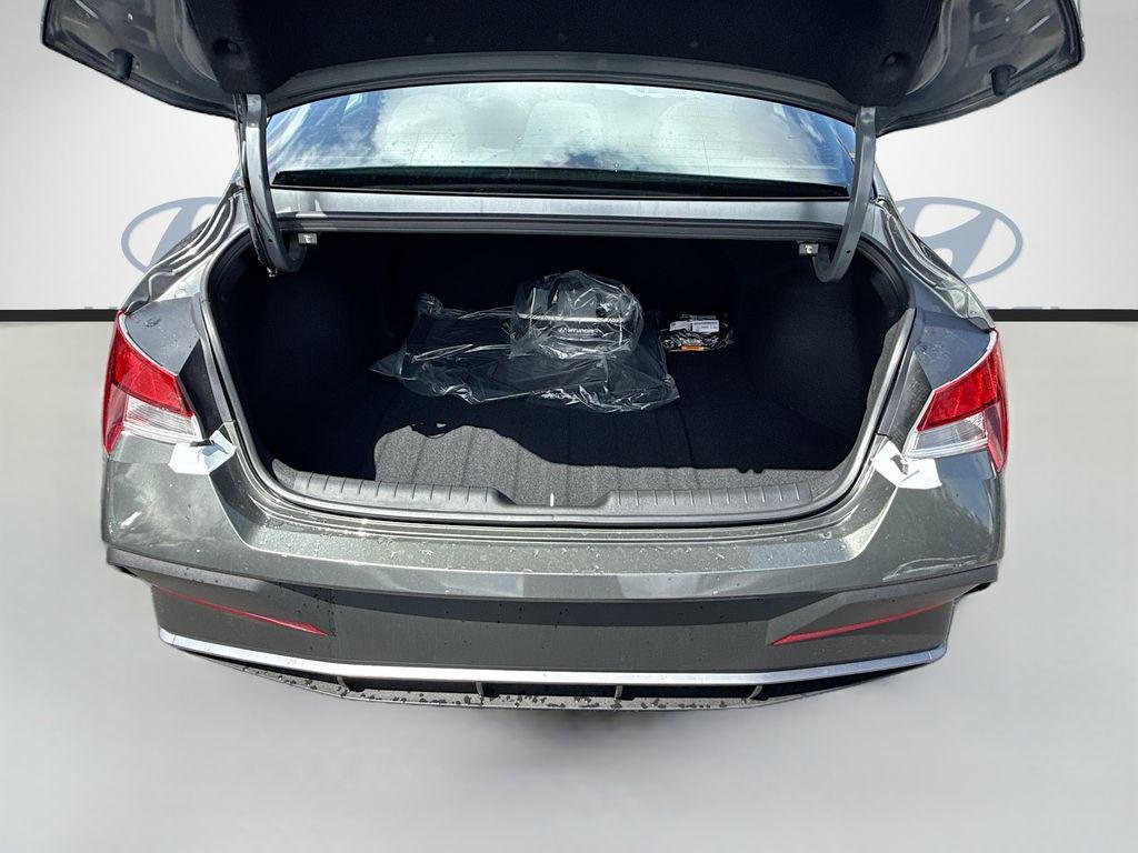 New 2026 Amazon Gray Hyundai SEL Sport image 18