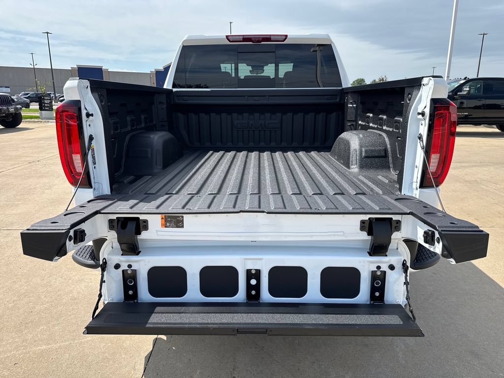 2026 GMC Sierra 1500 AT4 - Photo 12