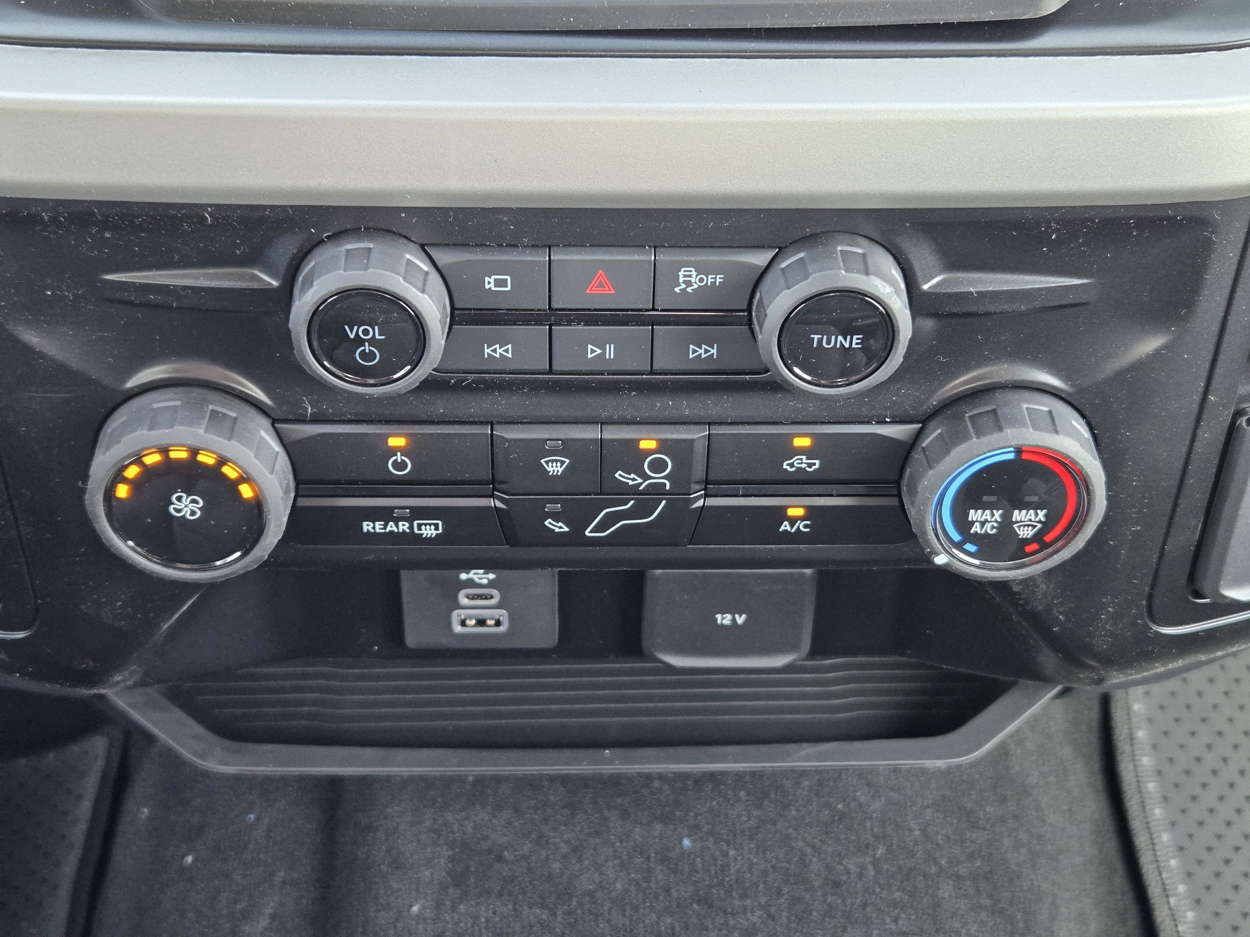New 2026 Carbonized Gray Ford F-250 XL image 13