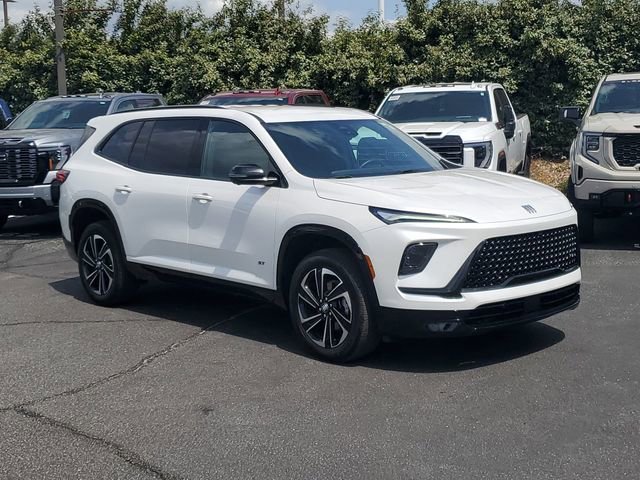 2025 Buick Enclave Sport Touring AWD's photo
