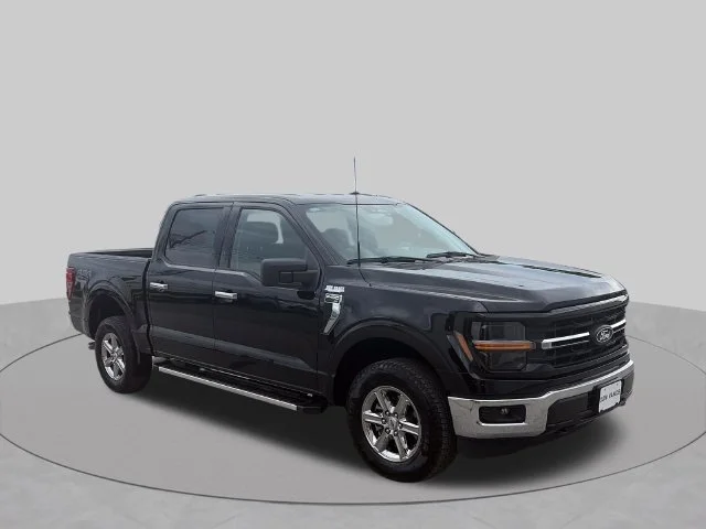Used 2025 Black Ford XLT image 7