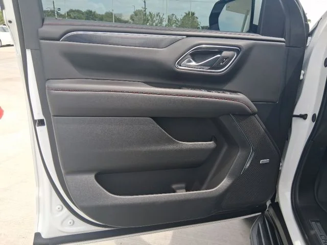 Used 2024 White Chevrolet RST image 13