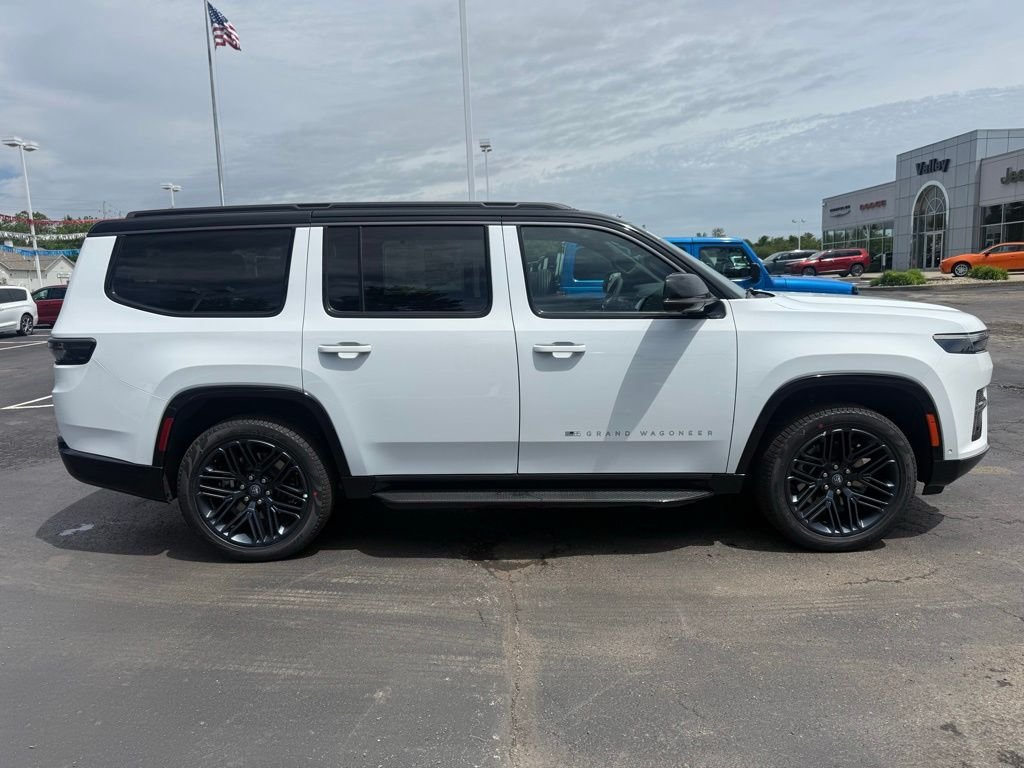New 2026 Bright White Clear-Coat Exterior Paint Jeep 85th Anniversary Edition image 7