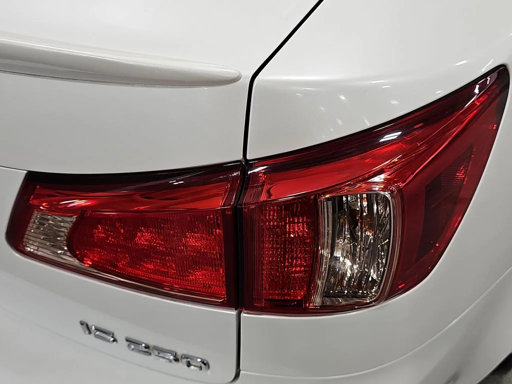 Used 2011 White Lexus 250 image 32