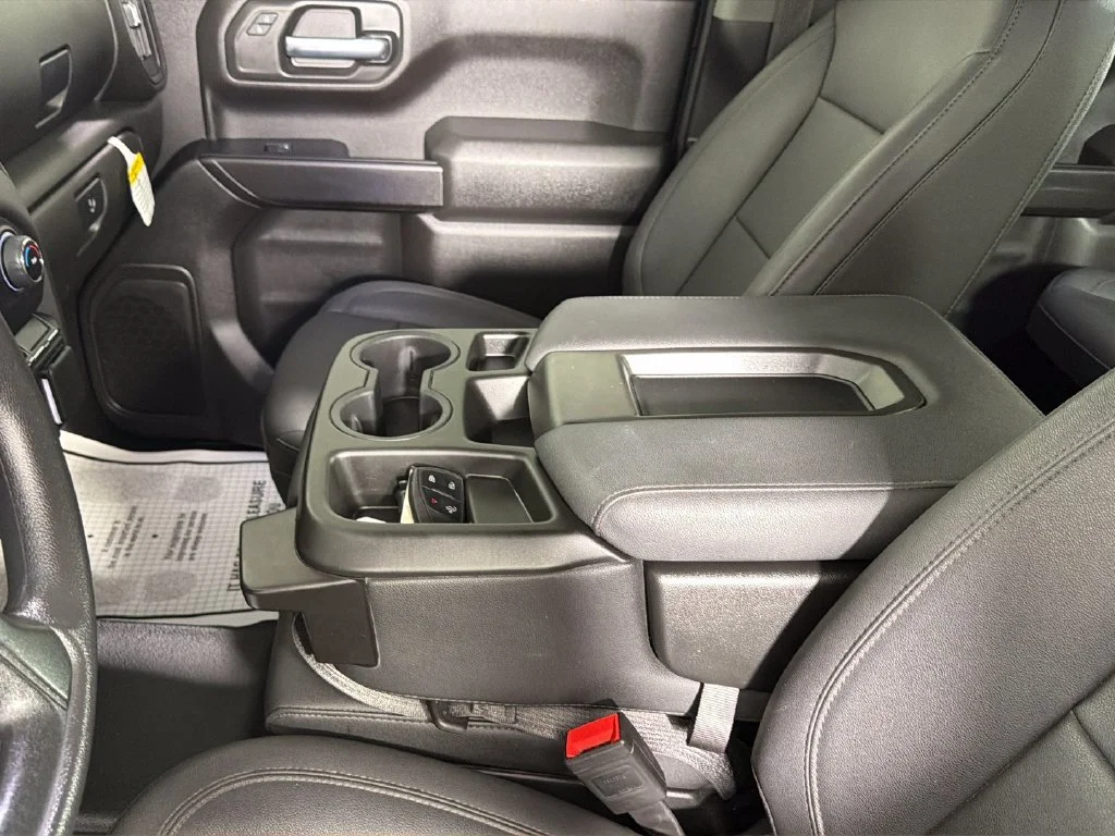 Used 2025 Summit White Chevrolet WT image 24