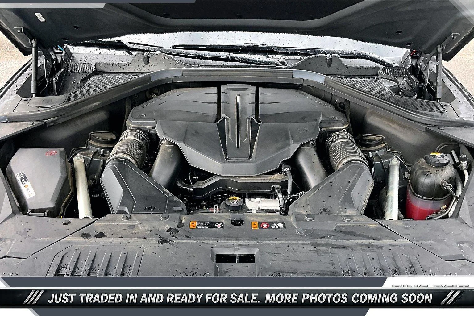 Used 2024 Makalu Gray Genesis 3.5T AWD image 8