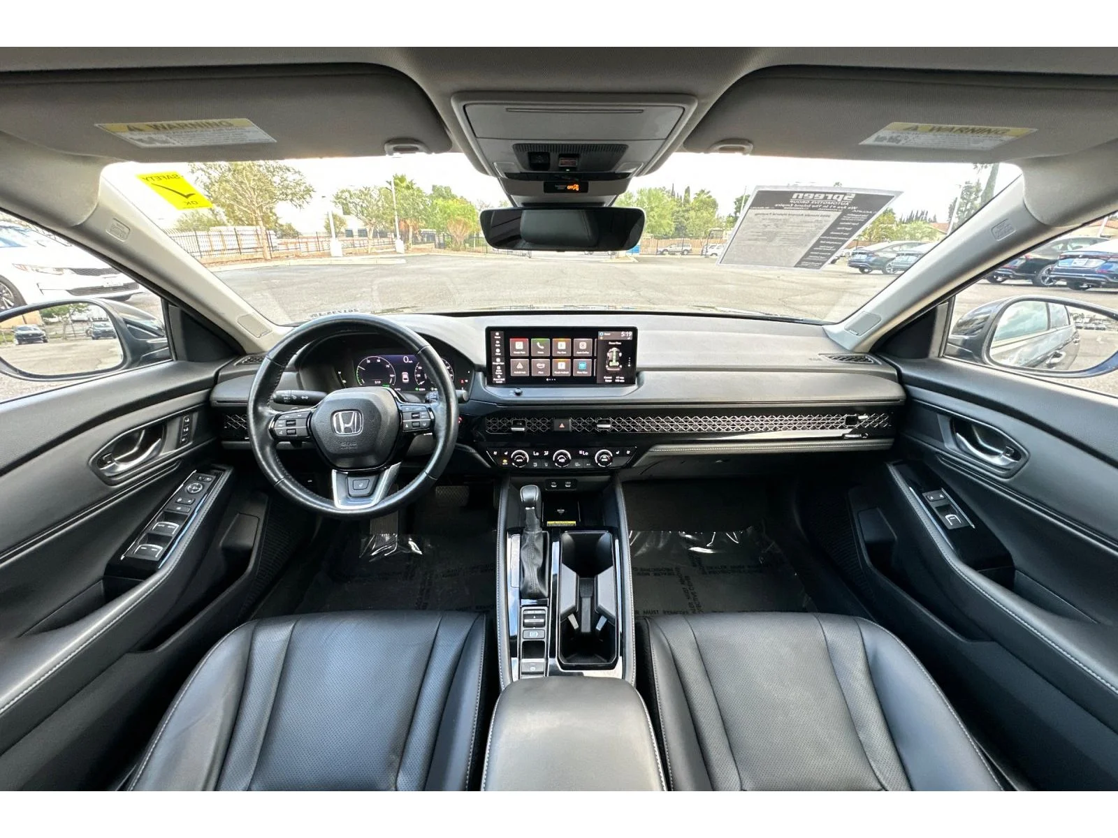 Used 2025 Crystal Black Pearl Honda Touring image 13