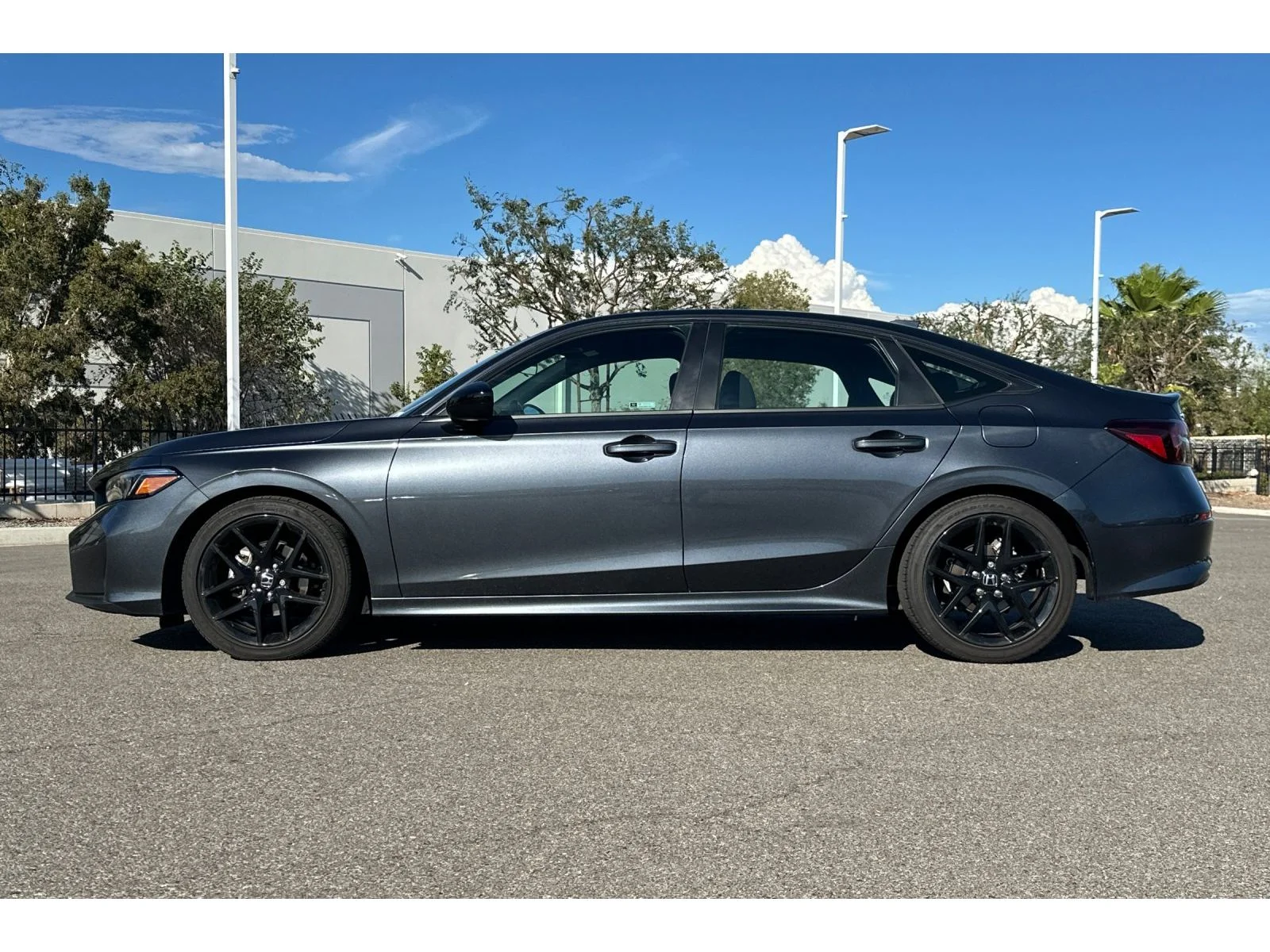 Used 2025 Meteorite Gray Metallic Honda Sport image 2