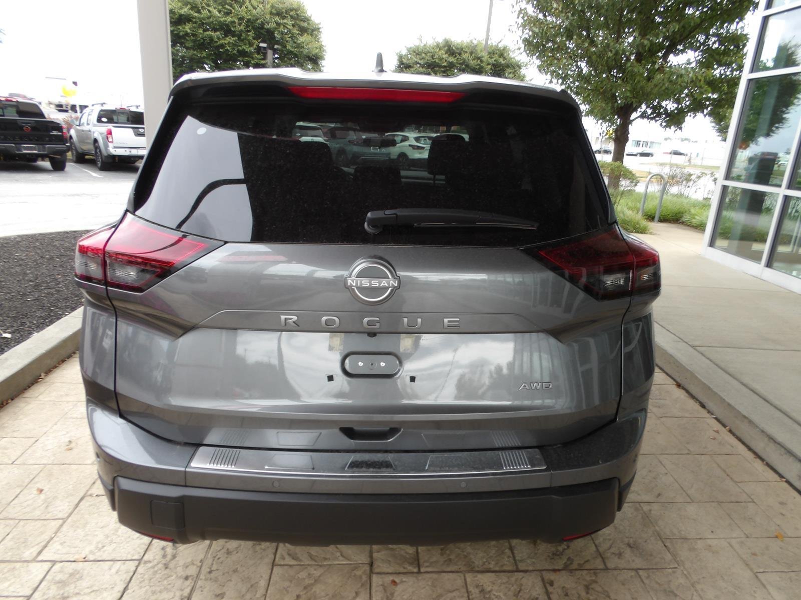 New 2026 Gun Metallic Nissan SV image 6