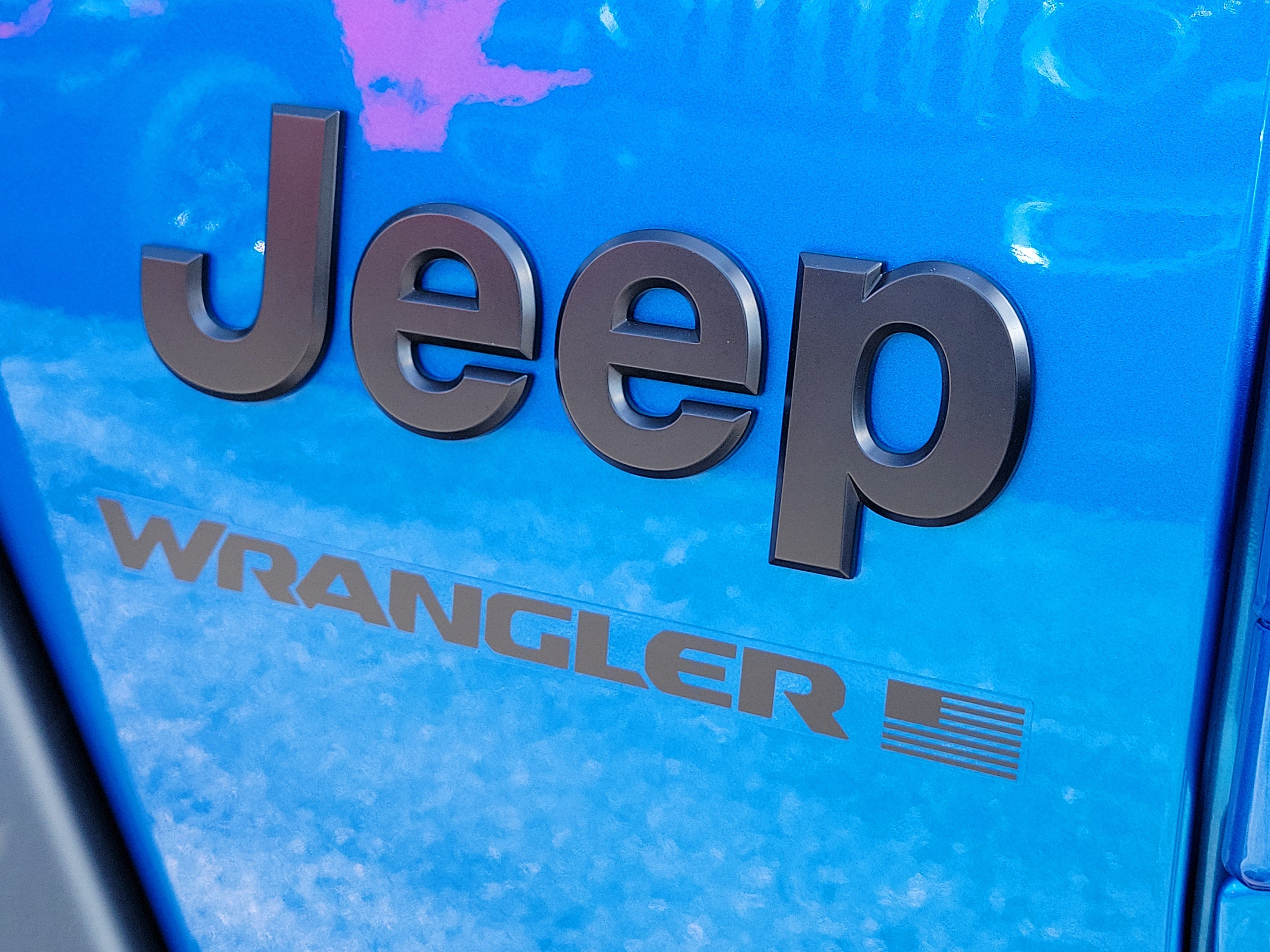 New 2026 Hydro Blue Pearl-Coat Exterior Paint Jeep Sport S image 6