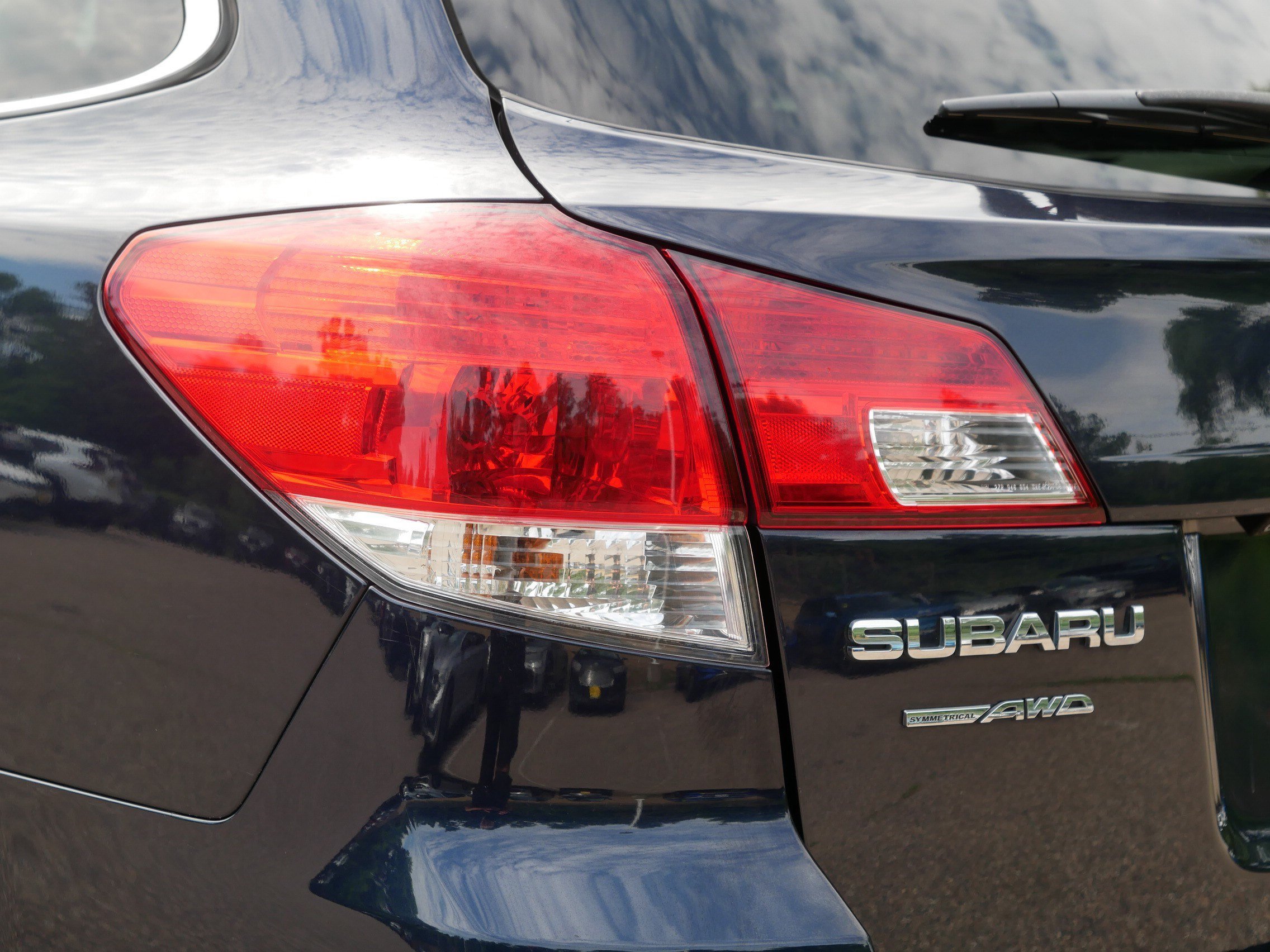 Used 2012 Deep Indigo Pearl Subaru 2.5i Limited image 17