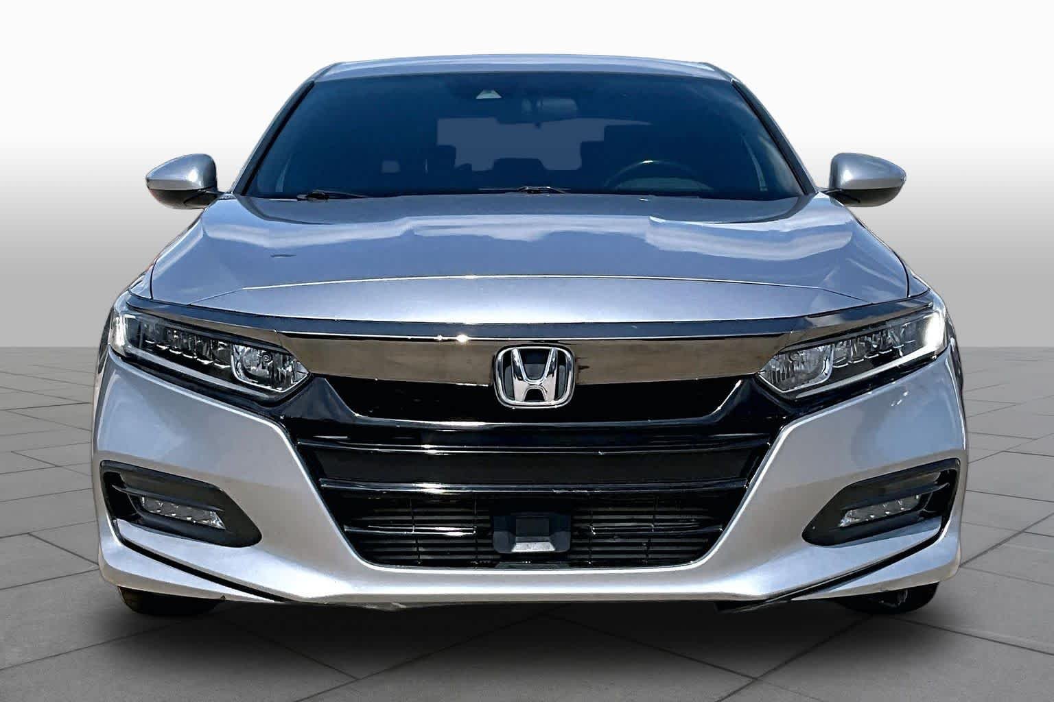 Used 2020 Lunar Silver Metallic Honda Sport image 4