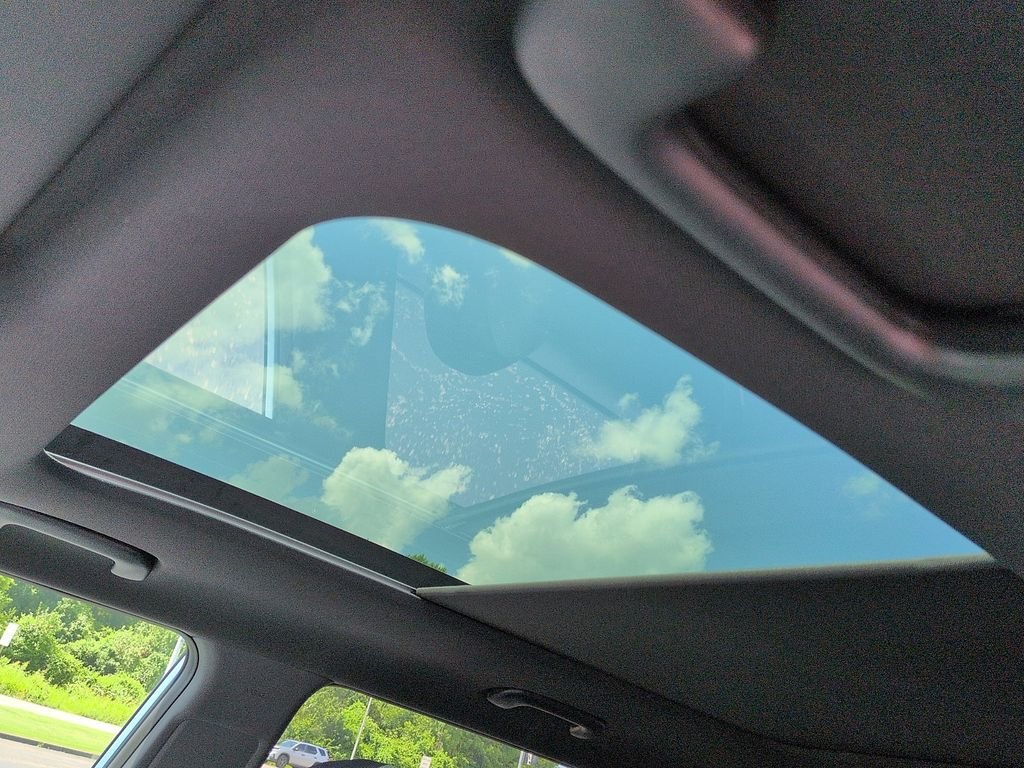 New 2027 Frost Blue Kia X-Line SX image 10