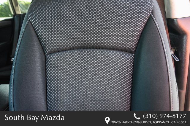 Used 2015 Silver Subaru 2.5i Premium image 24