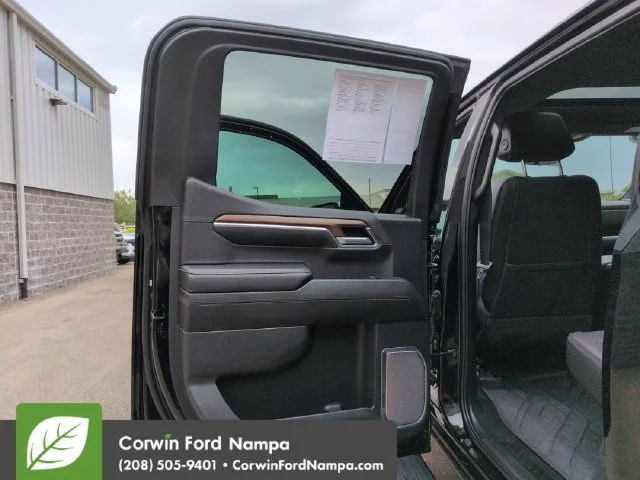 Used 2024 Black Chevrolet High Country image 24