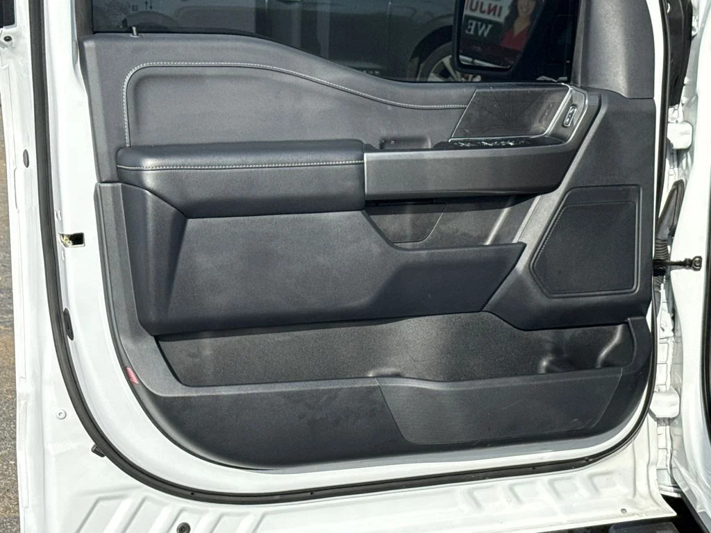 Used 2023 White Ford XLT image 10
