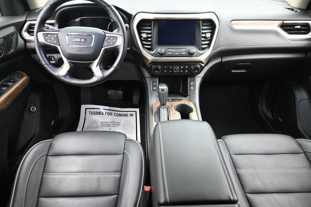 Used 2019 Silver GMC Denali image 16