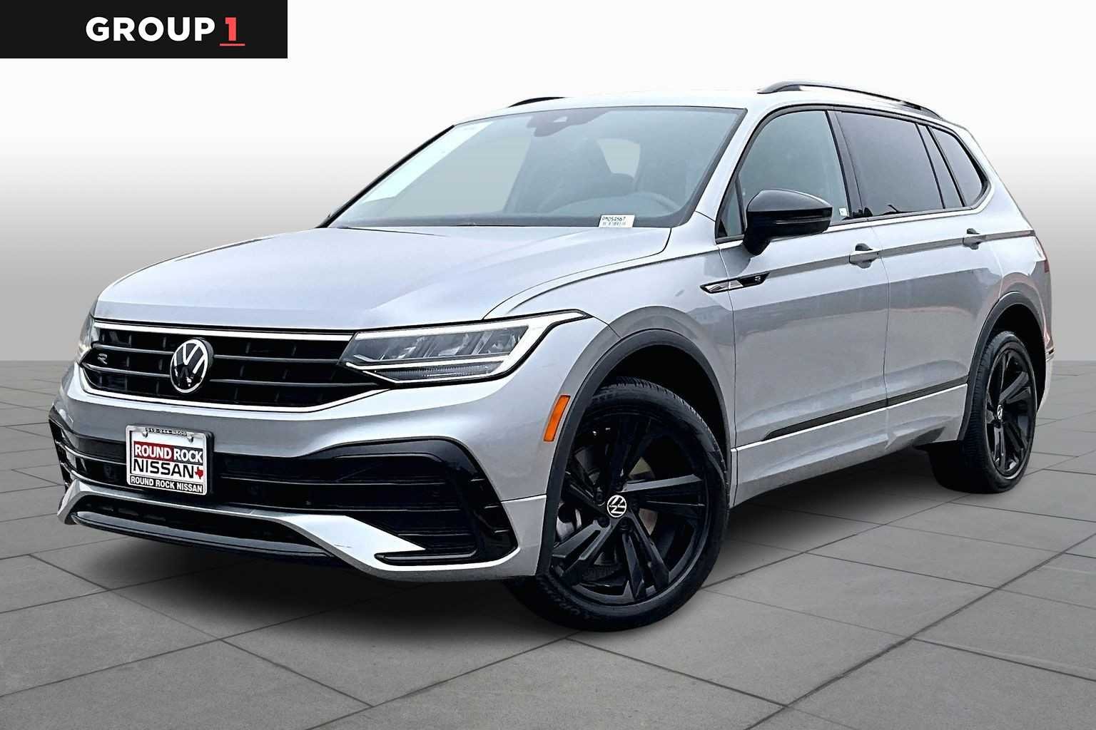 2023 Volkswagen Tiguan SE R-LINE BLACK