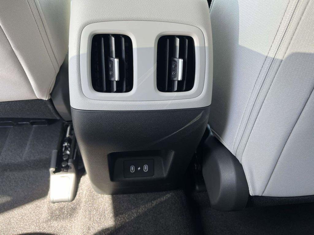 New 2026 Gray Hyundai SEL FWD image 33