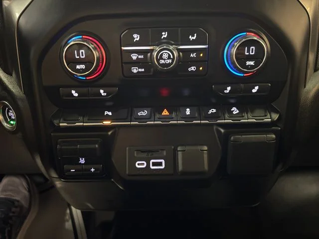 Used 2022 Black Chevrolet LT image 21
