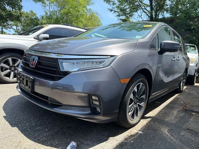 Certified Used 2024 Modern Steel Metallic Honda EX-L image 1