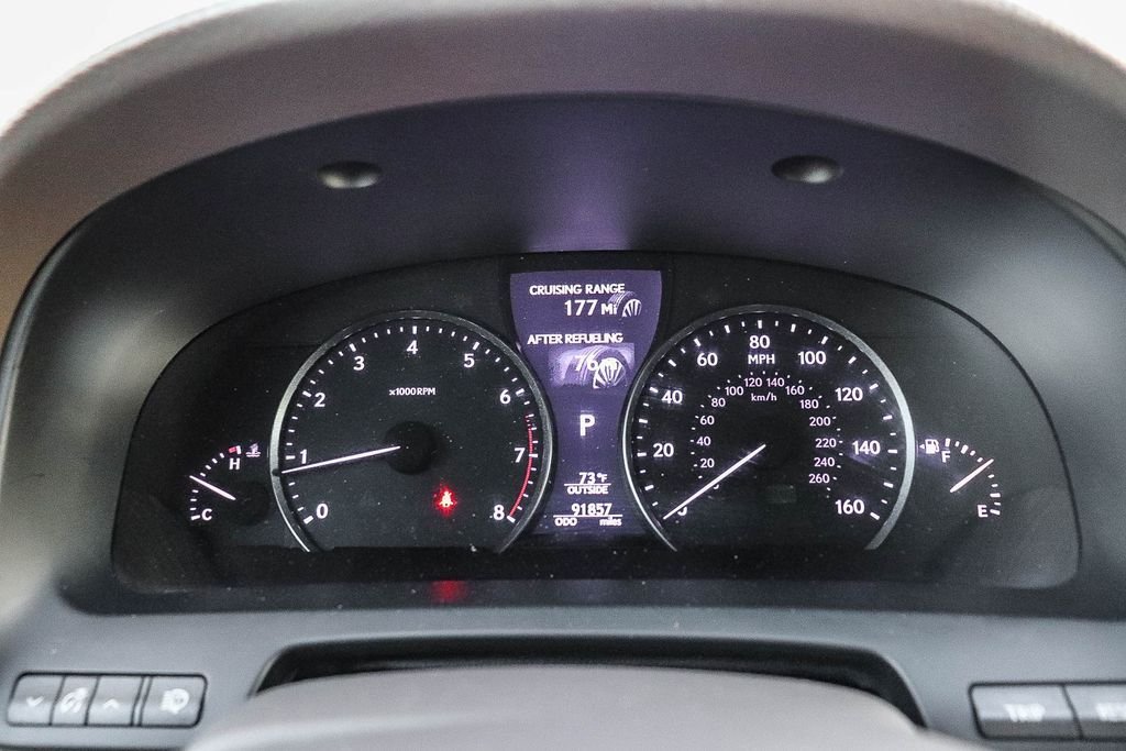 Used 2016 White Pearl Lexus 460 image 28