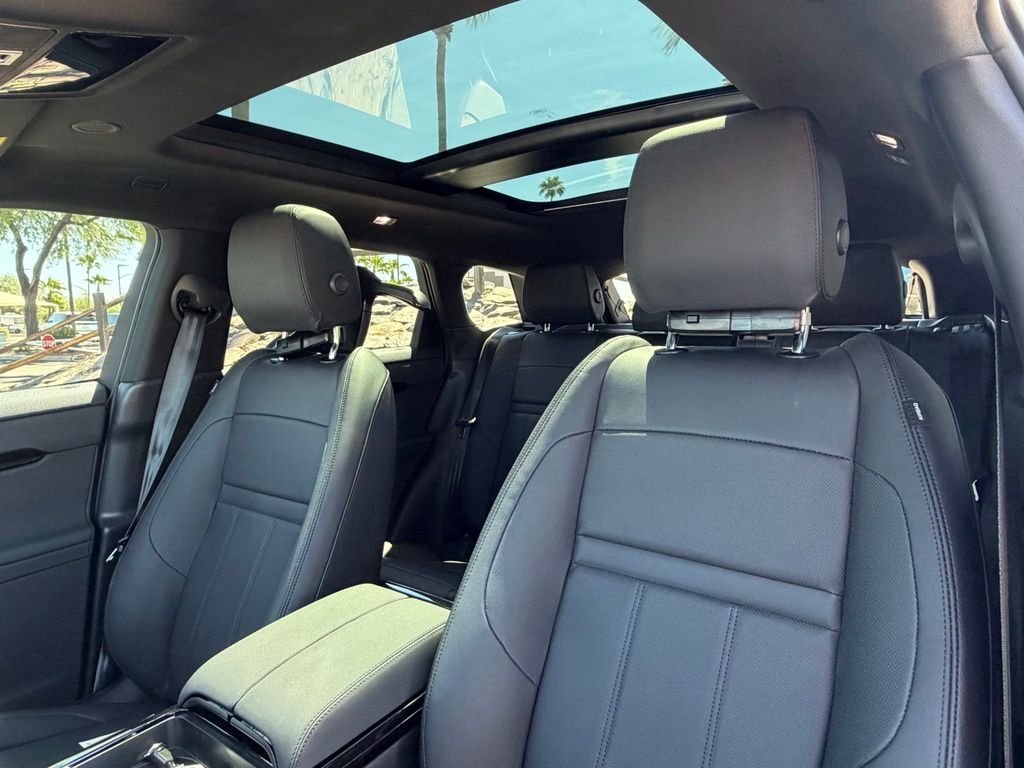 New 2026 Arroios Grey Land Rover S image 6