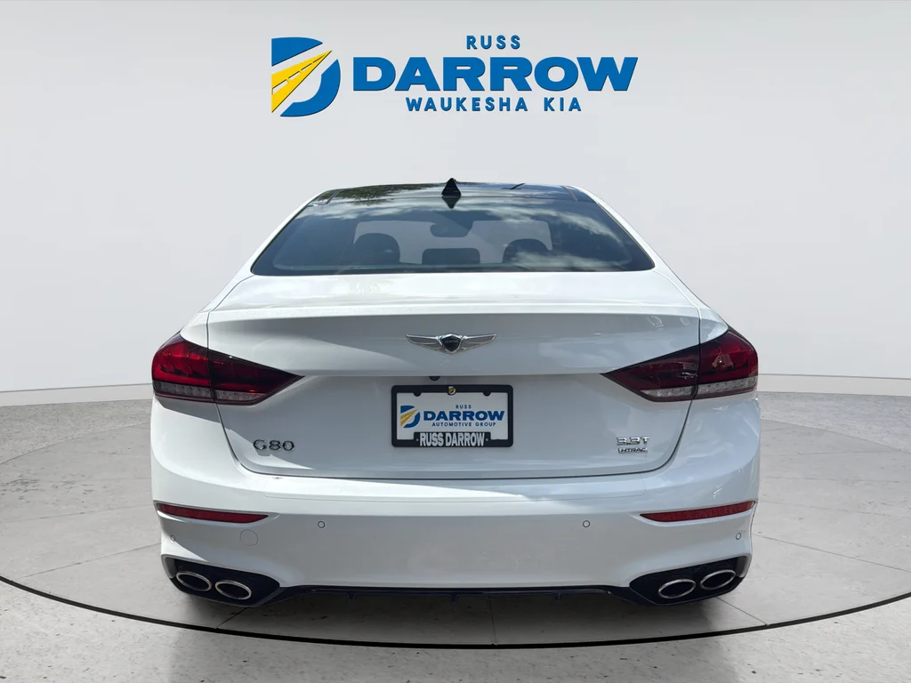 Used 2019 White Genesis 3.3T Sport image 4
