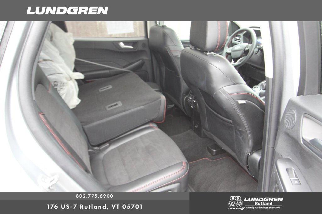 Used 2022 Silver Ford SEL image 14