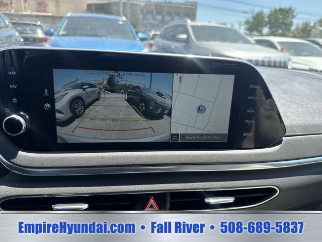 Used 2023 Silver Hyundai SEL image 21