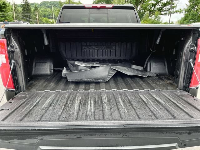 Used 2023 Black Chevrolet ZR2 image 22