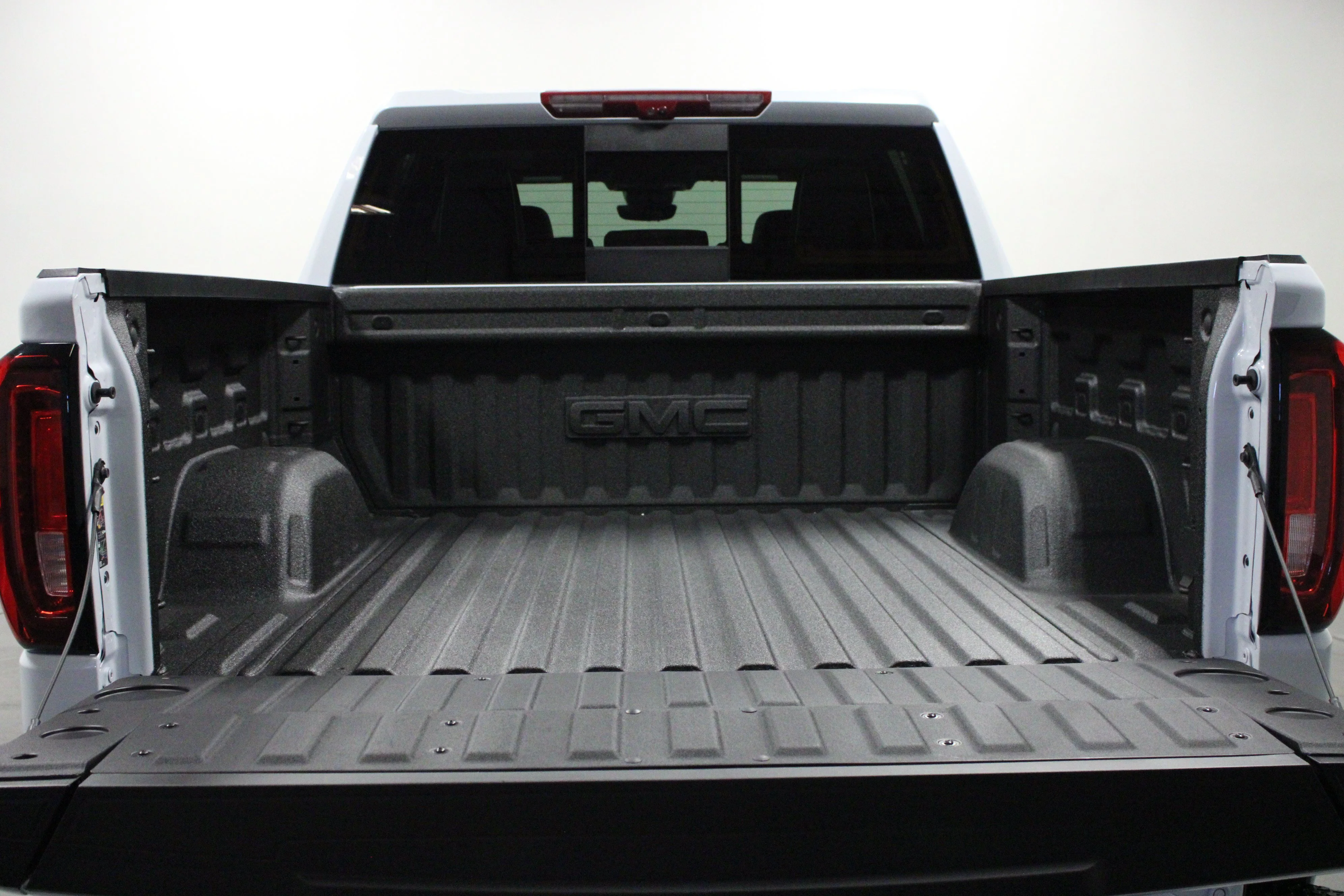 New 2026 Glacier White Tricoat GMC Denali Ultimate image 14