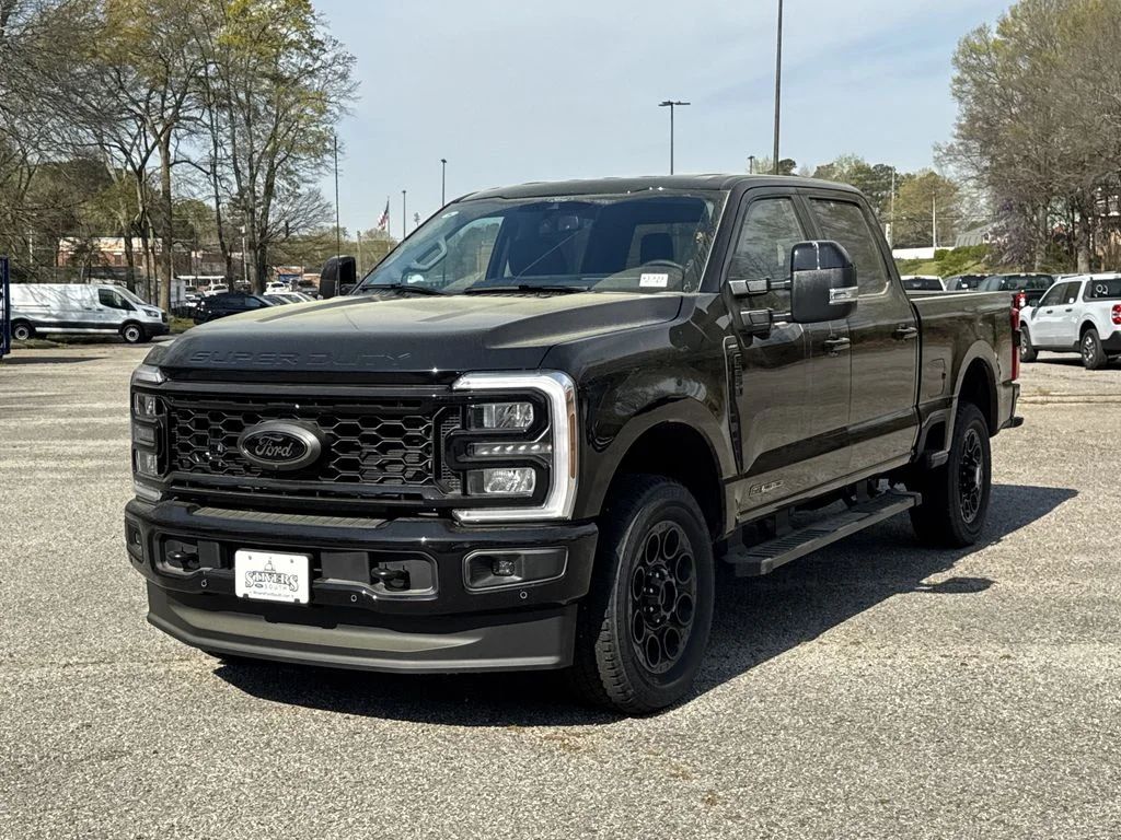 New 2026 Black Ford Lariat image 3