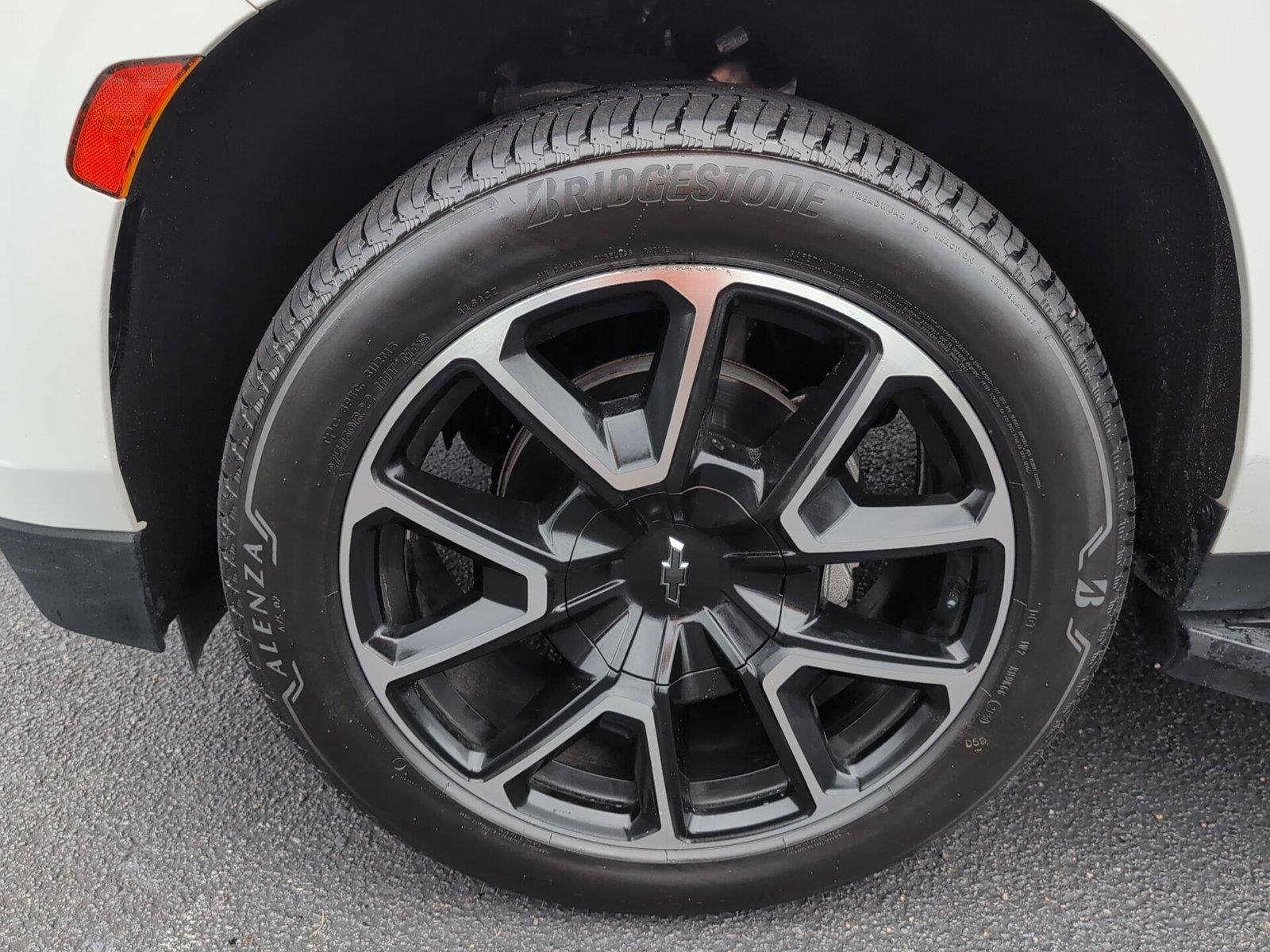 Used 2023 SUMMIT WHITE Chevrolet RST image 11
