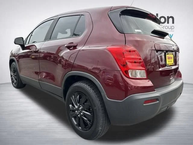Used 2016 Crimson Metallic Chevrolet LS image 5